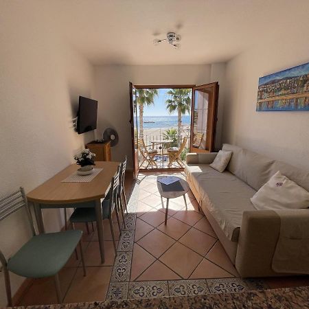 AR27-3 primera línea de playa Villajoyosa Exterior foto